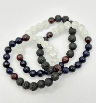 Bransoletka z granatem,lawa,noc kairu,kwarcem lodowym