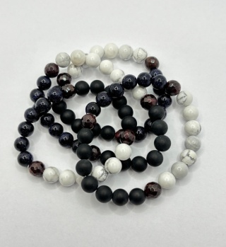 Bransoletka z granatem,obsydianem,noc kairu,howlitem