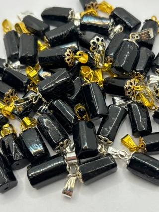 Zawieszka z turmalinem