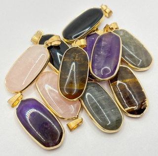 Zawieszka z amestem , ,onyksem ,kwarcem różowym ,tygrysim okiem, labladorytem