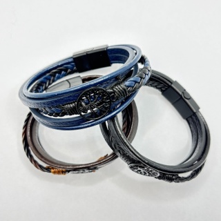 Bransoletka skórzana z drzewkiem szczęscia