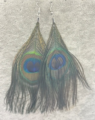 Kolczyki z pióra pawia