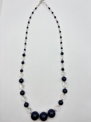 Naszyjnik z nocą kairu i kryształem górskim