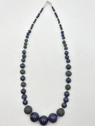 Naszyjnik z nocą kairu i lawą wylkaniczną