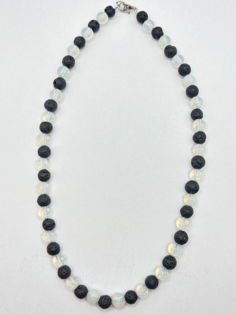 Naszyjnik z opalitem i lawą