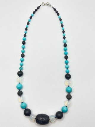 Naszyjnik z turkusem,lawą,opalem