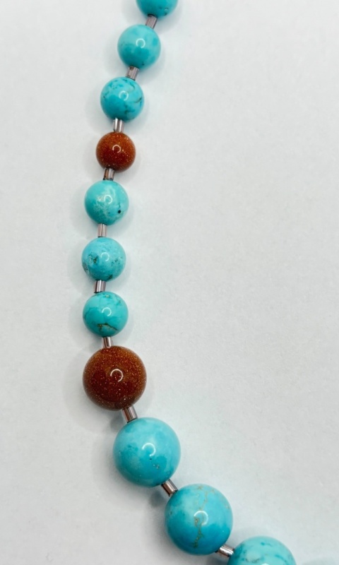 Naszyjnik z turkusem i pieskem pustyni