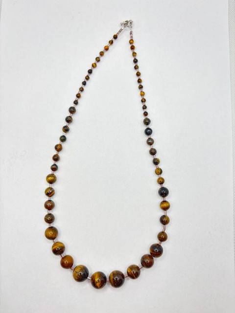 Naszyjnik z tygrysiem okiem