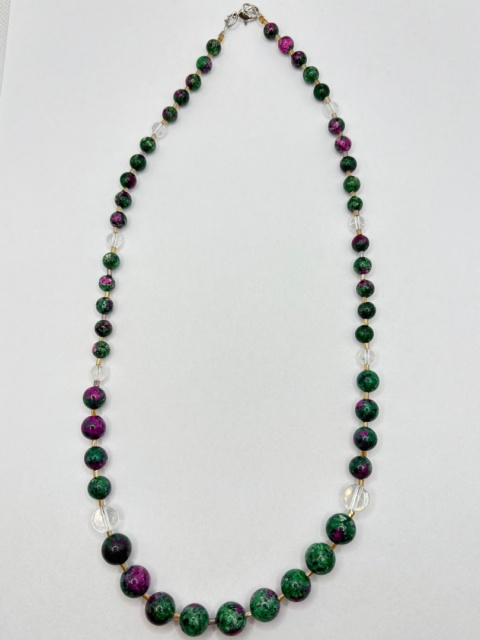 Naszyjnik z zoisytem i kryształem górskim