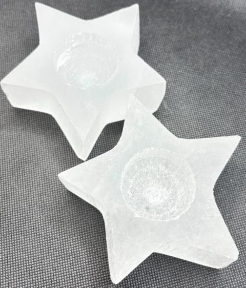 Świecznik selenitowy