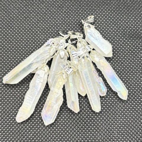 Zawieszka z kwarcem aura anielska