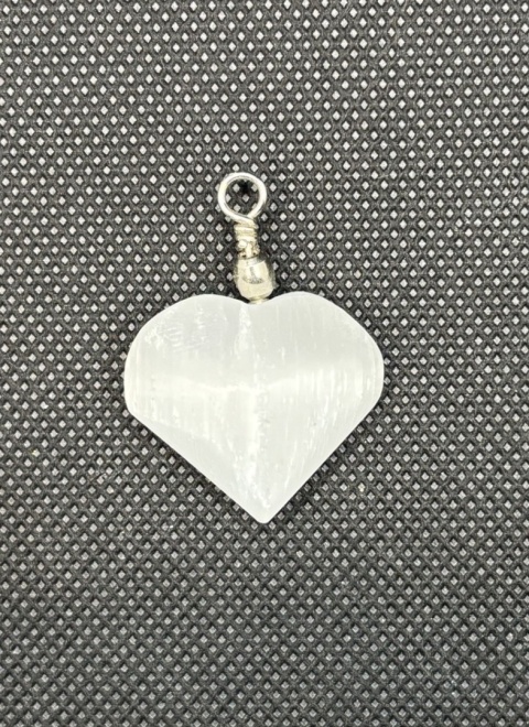 Zawieszka z selenitem