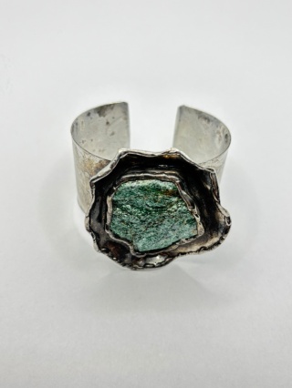 Bransoletka z fuchsytem