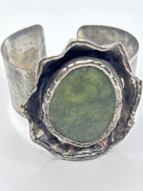 Bransoletka z jadeitem