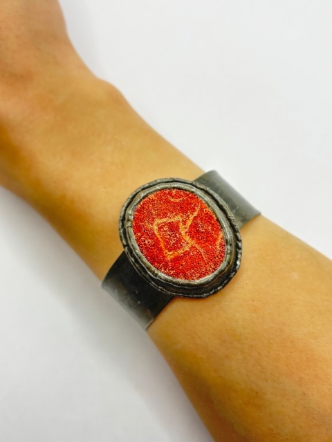 Bransoletka z koralem