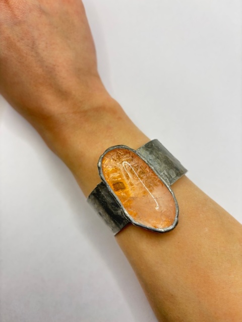 Bransoletka z kryształem górskim