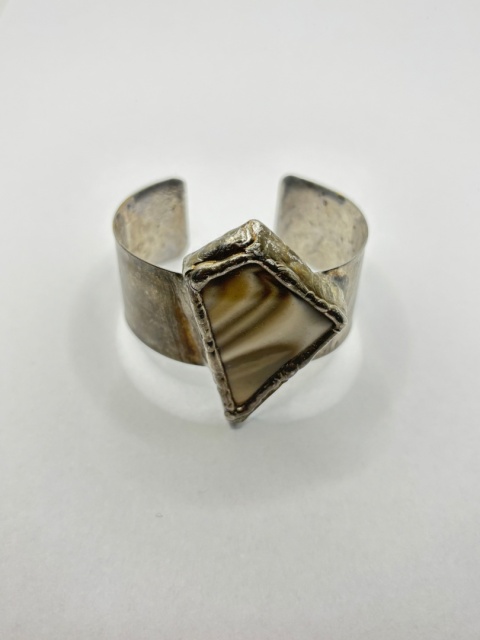 Bransoletka z krzemieniem pasiastym