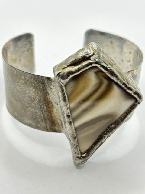 Bransoletka z krzemieniem pasiastym