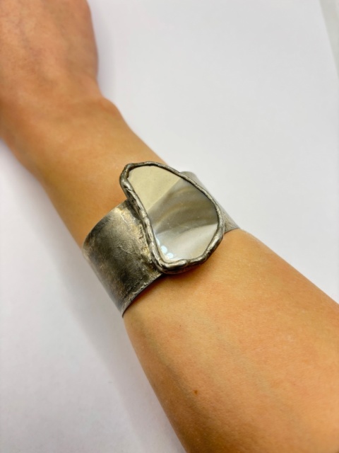 Bransoletka z krzemieniem pasiastym