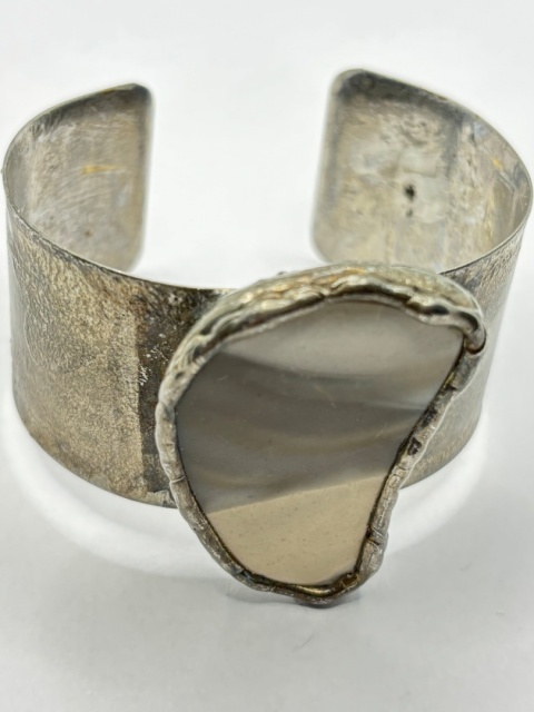 Bransoletka z krzemieniem pasiastym