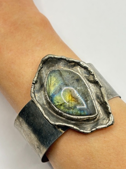 Bransoletka z labradorytem