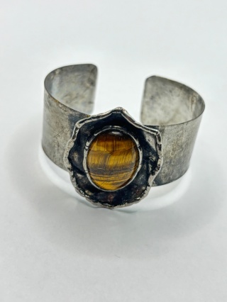 Bransoletka z tygrysim okiem