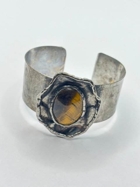 Bransoletka z tygrysim okiem