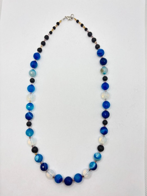 Naszyjnik z agatem,opalem,lawą wulkaniczną