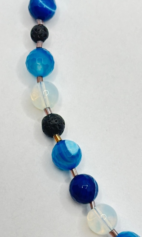 Naszyjnik z agatem,opalem,lawą wulkaniczną