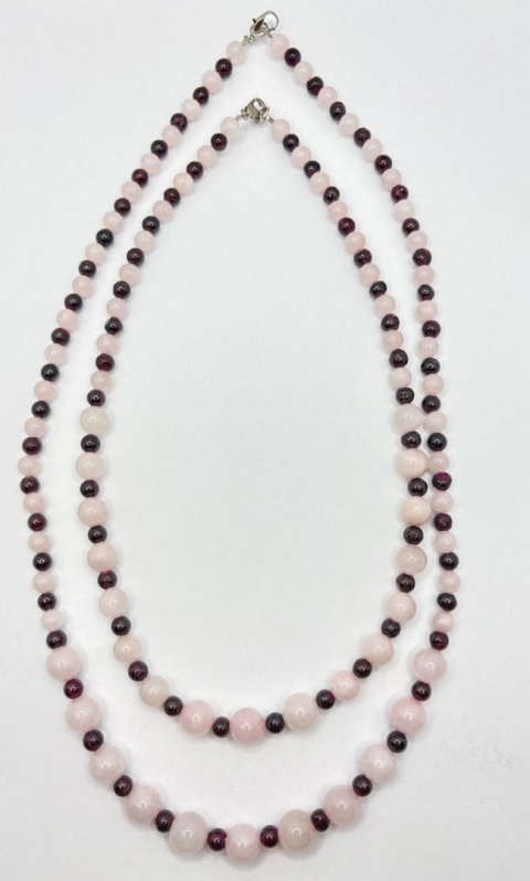 Naszyjnik z kwarcem różowym