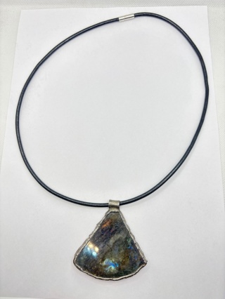 Naszyjnik z labradorytem