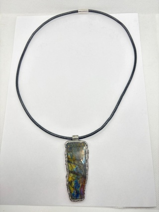 Naszyjnik z labradorytem