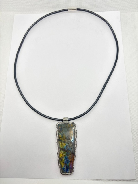 Naszyjnik z labradorytem