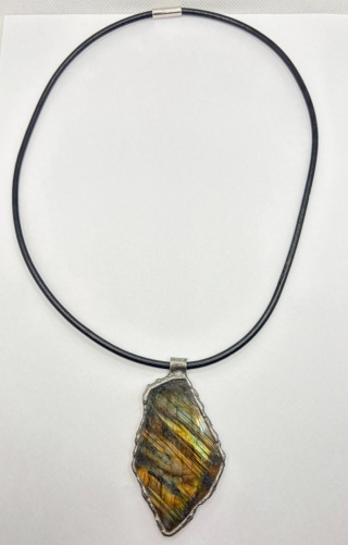 Naszyjnik z labradorytem
