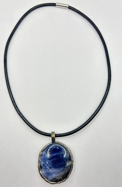Naszyjnik z sodalitem