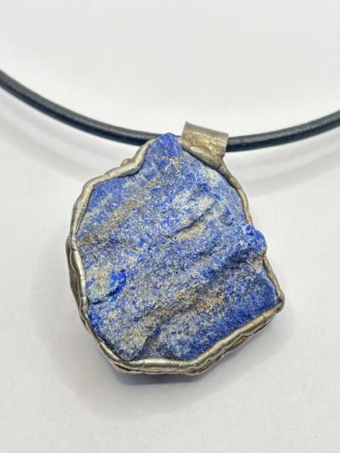 Naszyjnik z sodalitem
