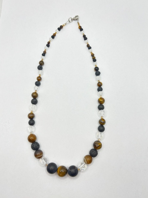 Naszyjnik z tygrysiego oka,kryształem górskim,lawą wulkaniczną