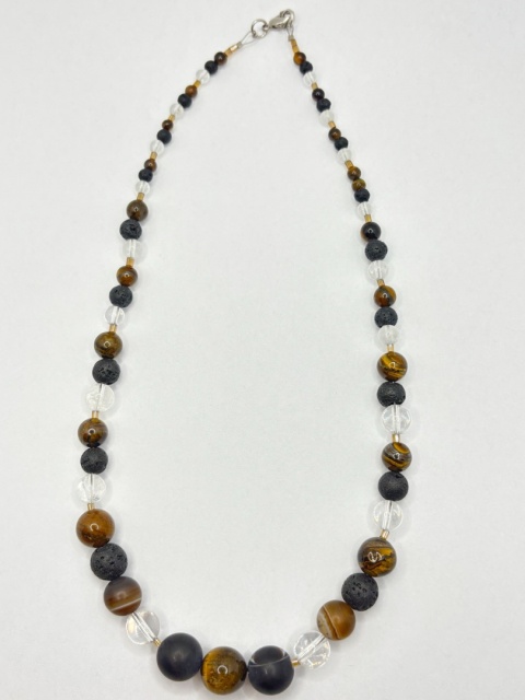 Naszyjnik z tygrysiego oka,kryształem górskim,lawą wulkaniczną