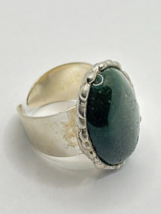 Pierścionek z agatem mszystym