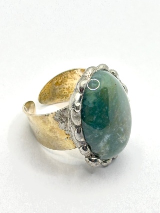 Pierścionek z agatem mszystym