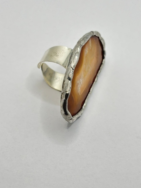 Pierścionek z agatem