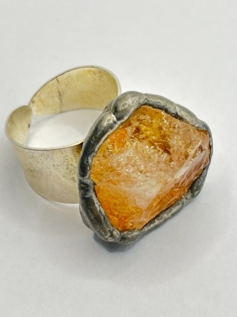 Pierścionek z cytrynem