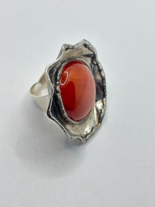 Pierścionek z karneolem