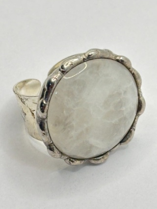 Pierścionek z kryształem górskim