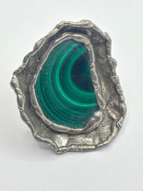 Pierścionek z malachitem