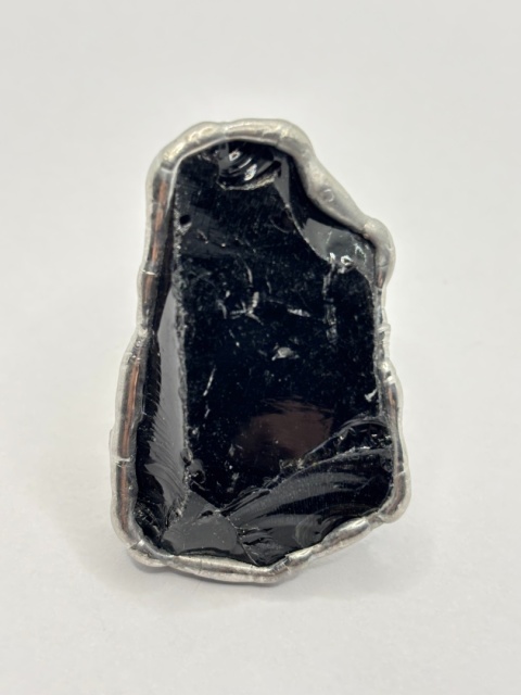Pierścionek z obsydianem