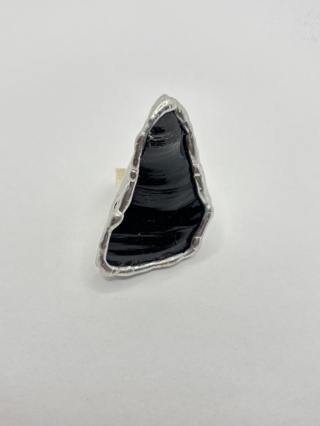 Pierścionek z obsydianem