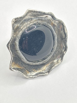 Pierścionek z onyksem