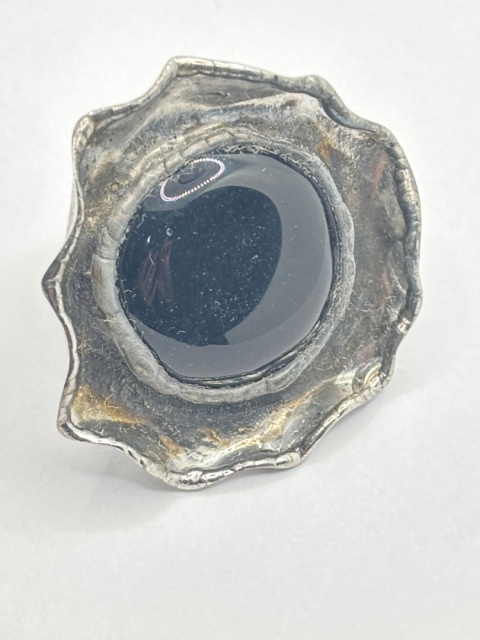 Pierścionek z onyksem