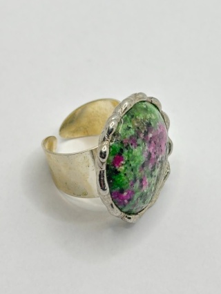 Pierścionek z zoisytem